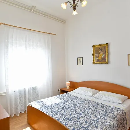 Apartments Mira 615 Rovinj Exterior photo