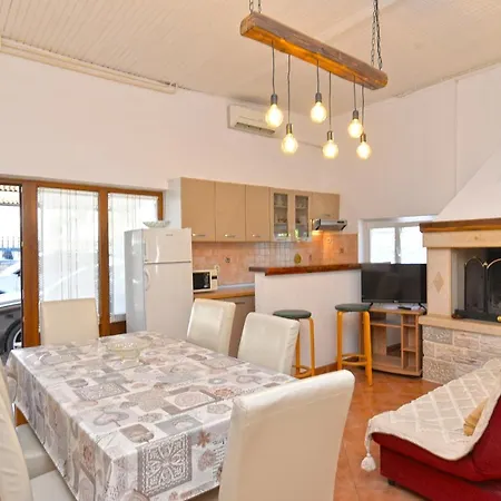 Apartments Mira 615 Rovinj Exterior photo