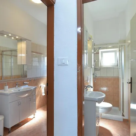 Apartments Mira 615 Rovinj Exterior photo