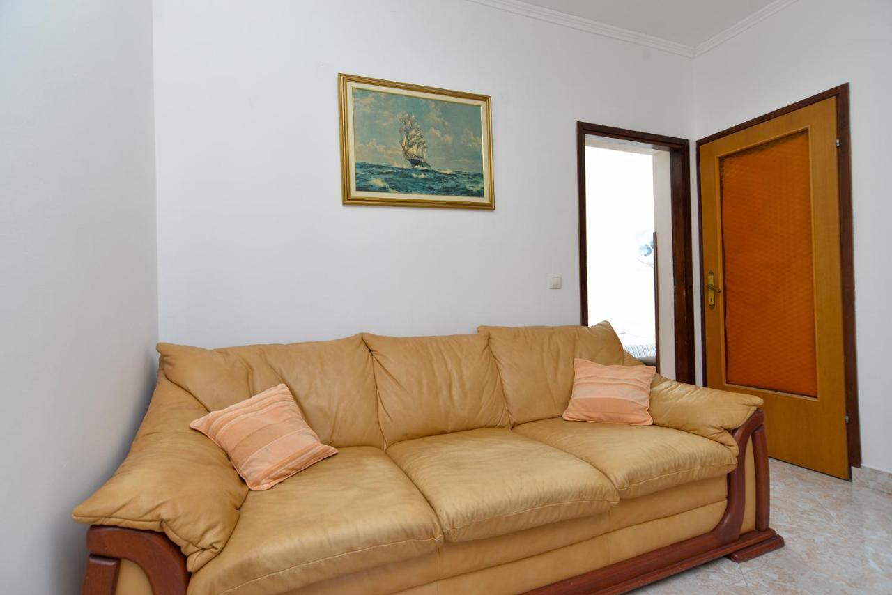 Mira 615 Apartment *